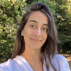 Meet your Posher, Thais